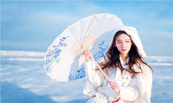 红安试管代怀生子多少钱一个？助孕之路的费用分析与方案选择